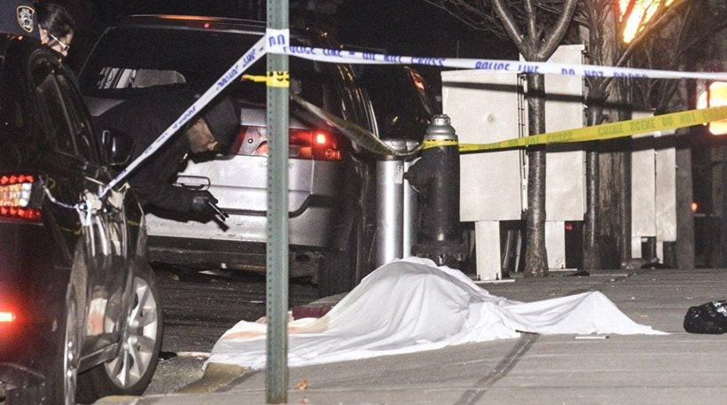 Nέο άγριο έγκλημα στις ΗΠΑ: 26χρονη κοπέλα νεκρή στη μέση του δρόμου